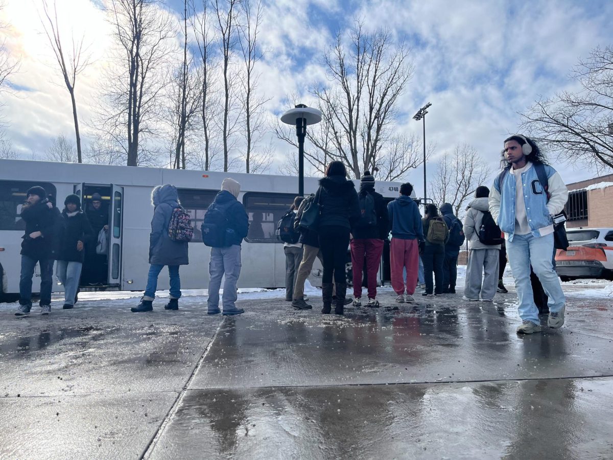Students exit the Park Point bus at RIT on Jan. 28, 2025.